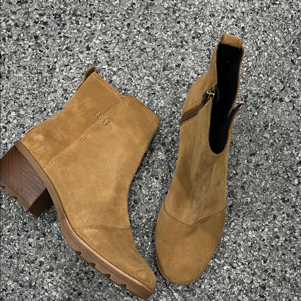 Sorel Stylish Tan Heeled Boots for Women ankle chunky 9.5 - Picture 2 of 16